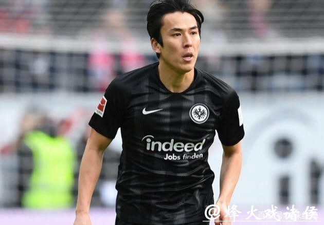 德甲补赛“日本德比” 36岁长谷部诚平车范根纪录